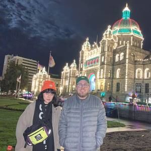 Meet your Posher, Xuri